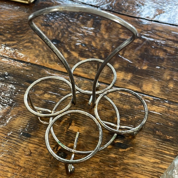 Vintage Cut Glass Cruet Set with Stoppers -Vinegar, Oil, Salt & Pepper - Picture 4 of 9